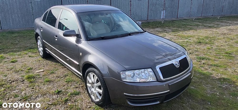 Skoda Superb - 9