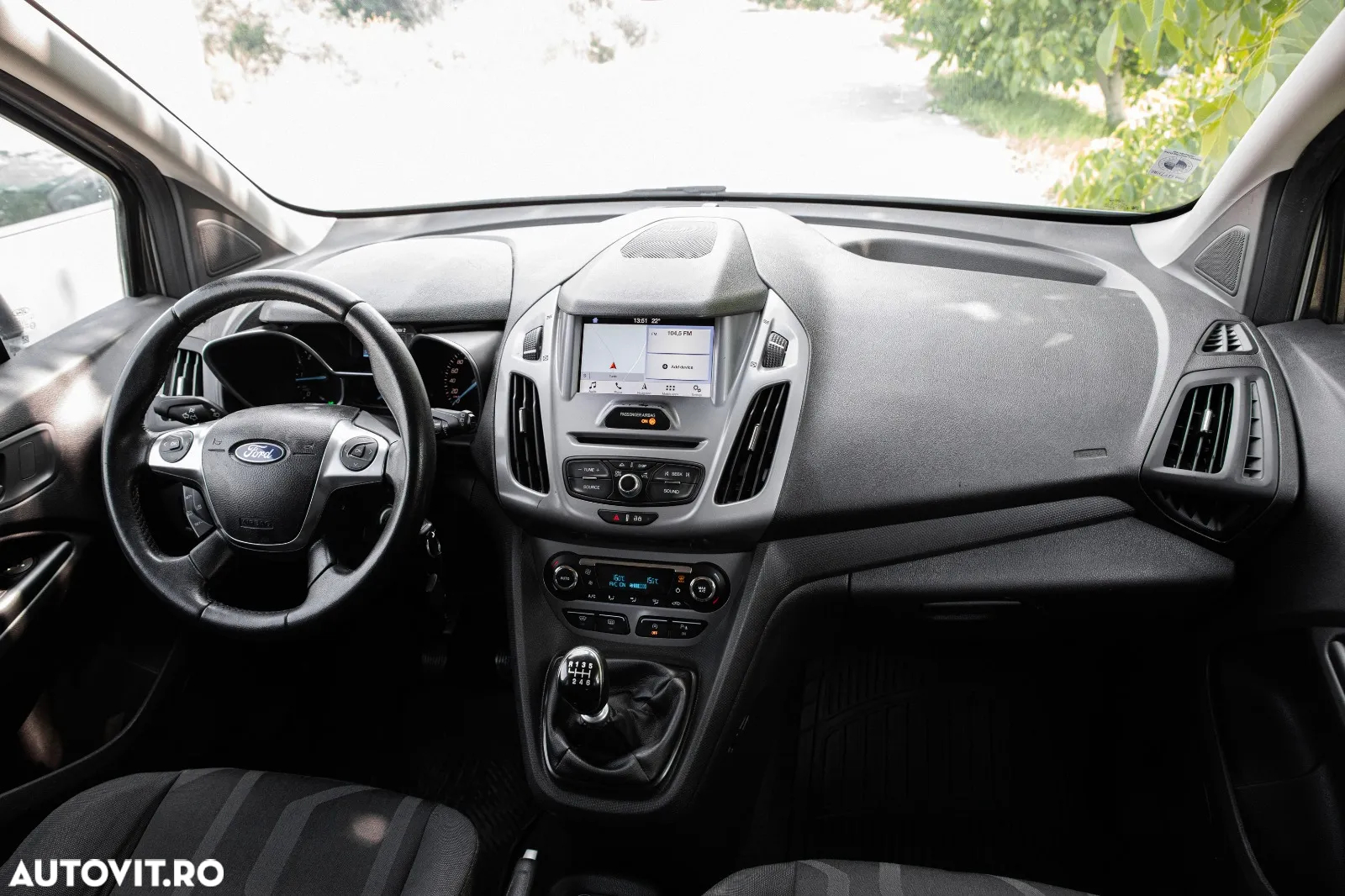 Ford Tourneo Connect 1.5 EcoBlue Start-Stop Titanium - 17