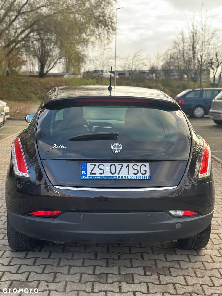 Lancia Delta 1.4 MultiAir Gold S&S - 10