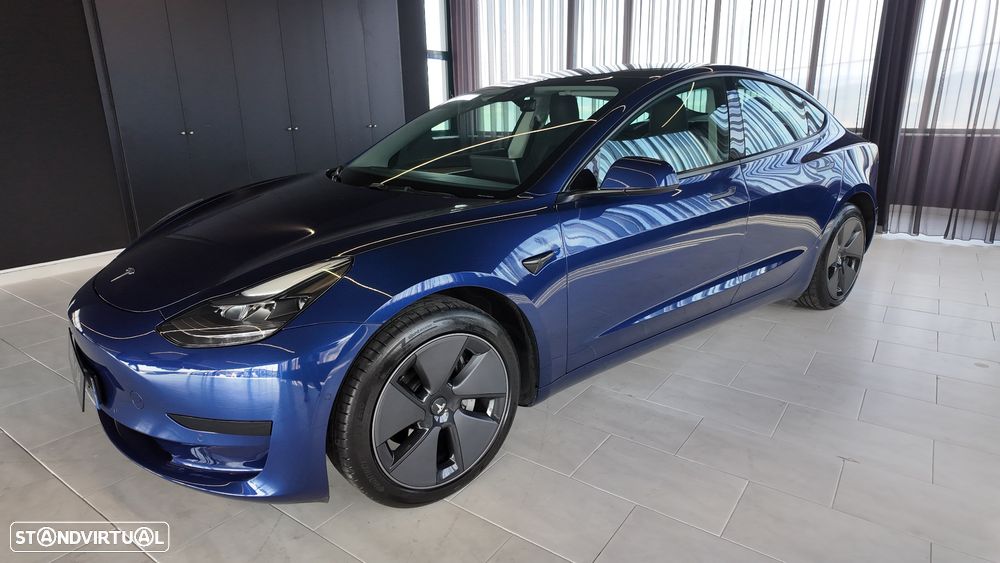 Tesla Model 3 Standard Range Plus RWD - 4