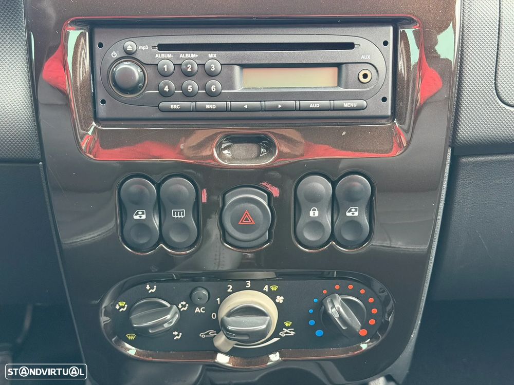 Dacia Duster 1.5 dCi SL Delsey - 10