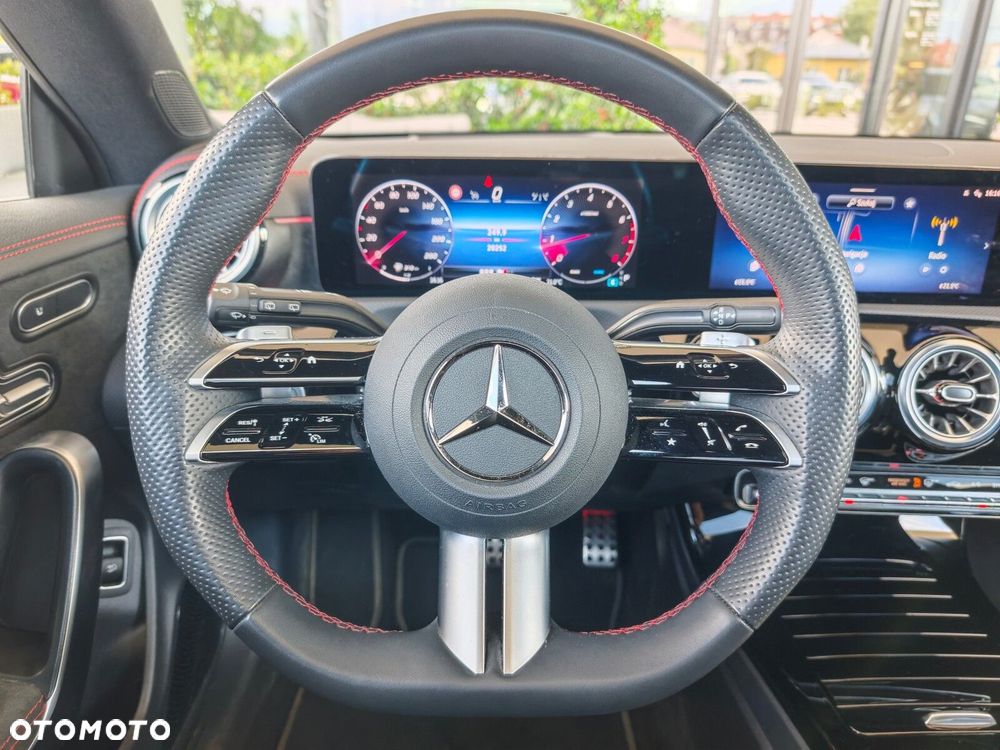 Mercedes-Benz CLA 200 mHEV AMG Line 7G-DCT - 13