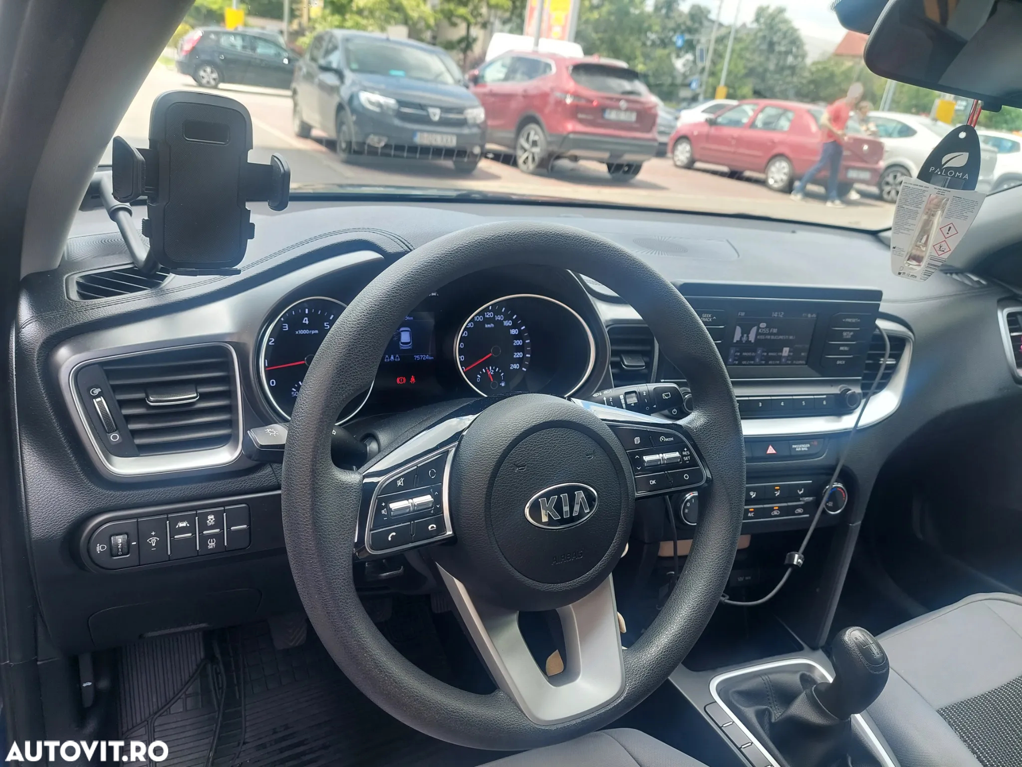 Kia Ceed - 32