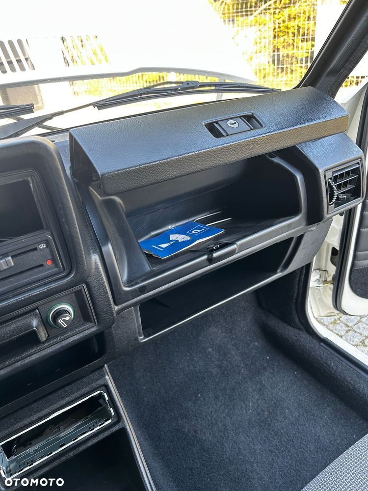 Volkswagen Golf - 12