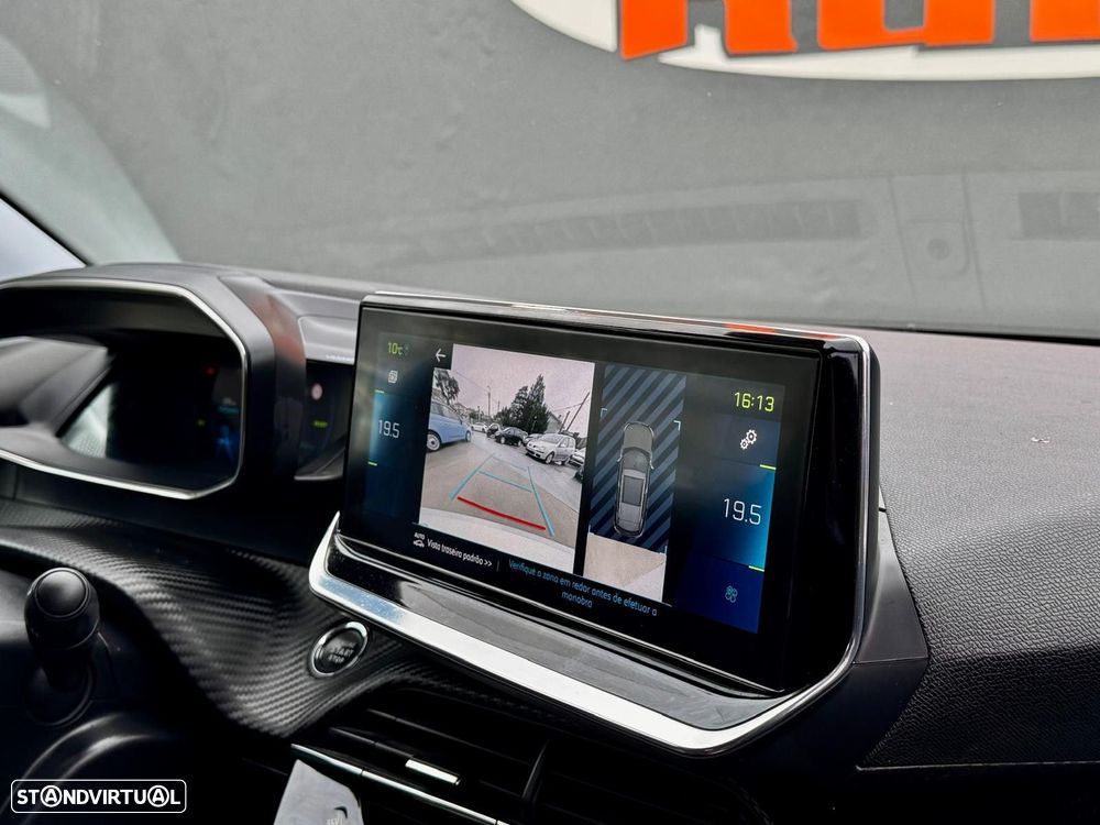 Peugeot e-2008 50 kWh Allure - 7