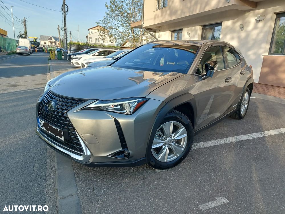 Lexus UX 250h Style+ Edition - 6