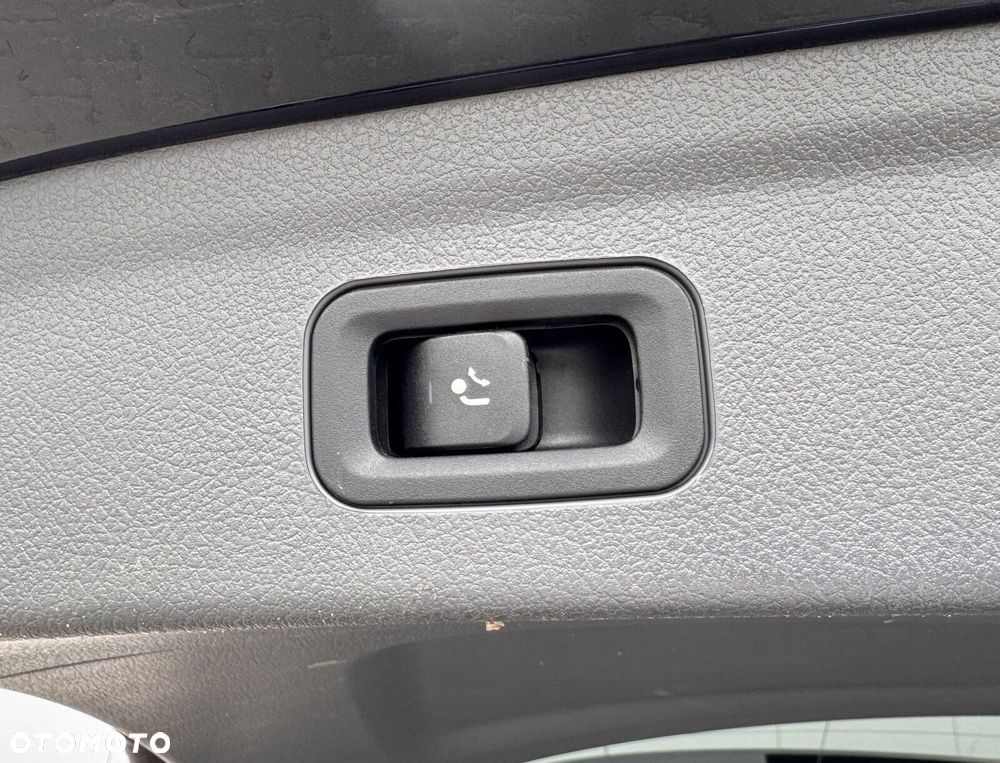 Mercedes-Benz GLE 300 d 4-Matic - 27