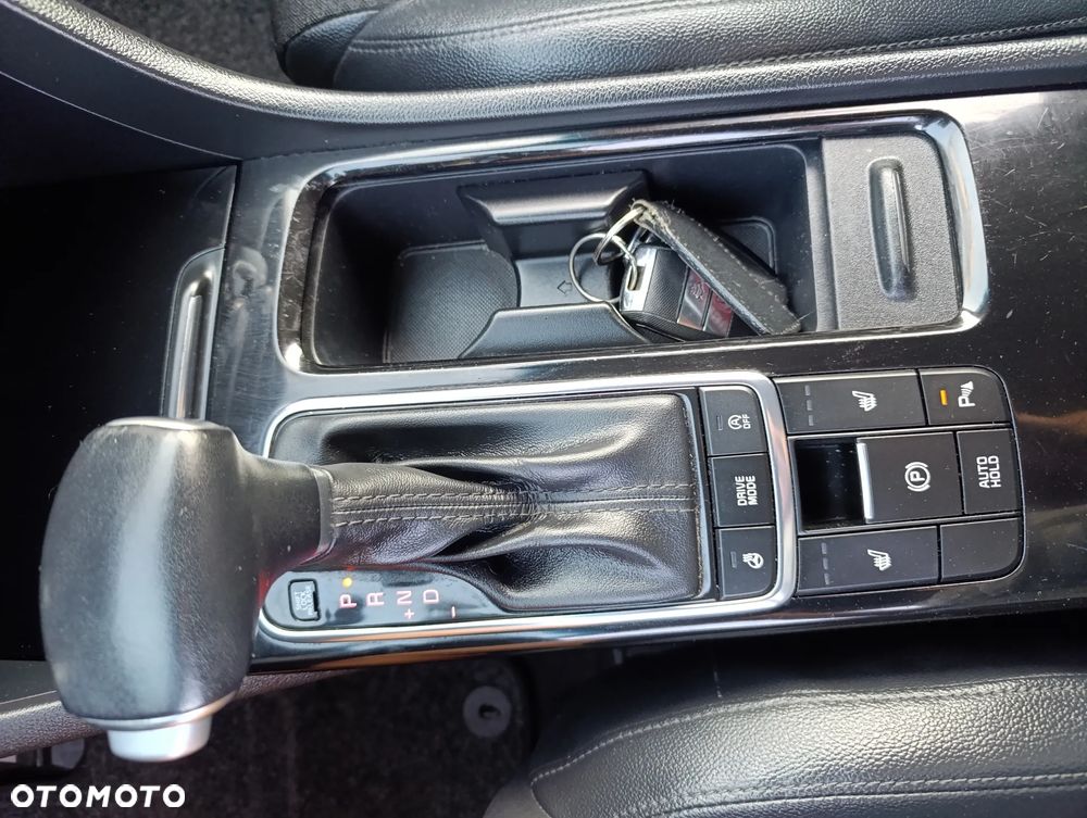 Kia Optima Sportagon 1.7 CRDI DCT Business Supreme - 20