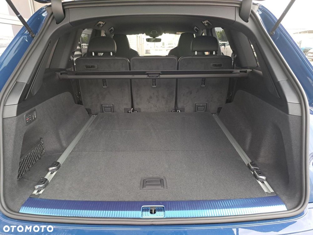 Audi Q7 - 17