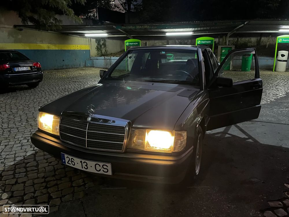 Mercedes-Benz W201 (1982-1993) 190 E 1.8 - 15