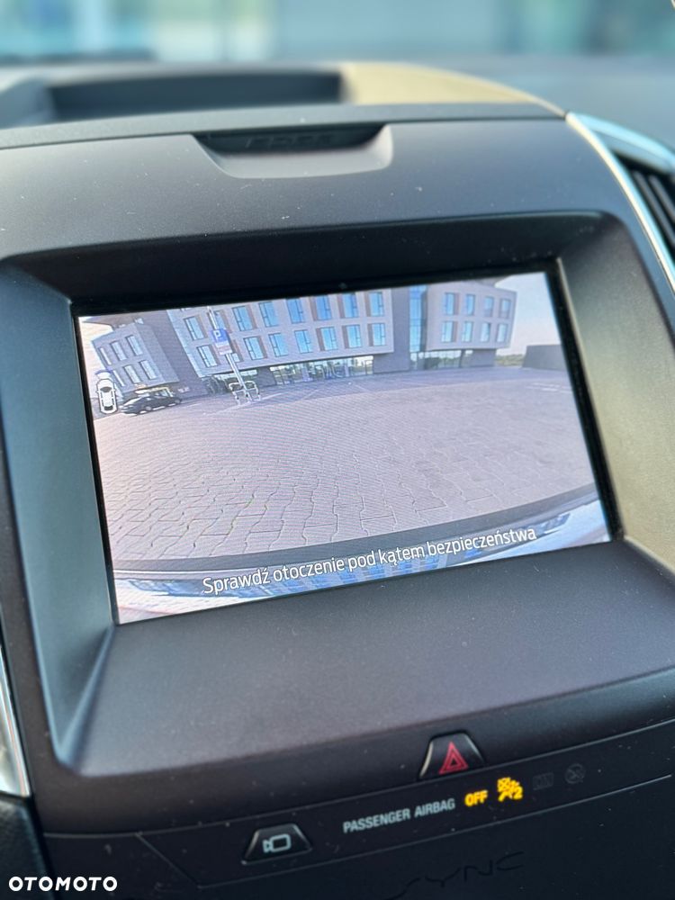 Ford Edge - 18