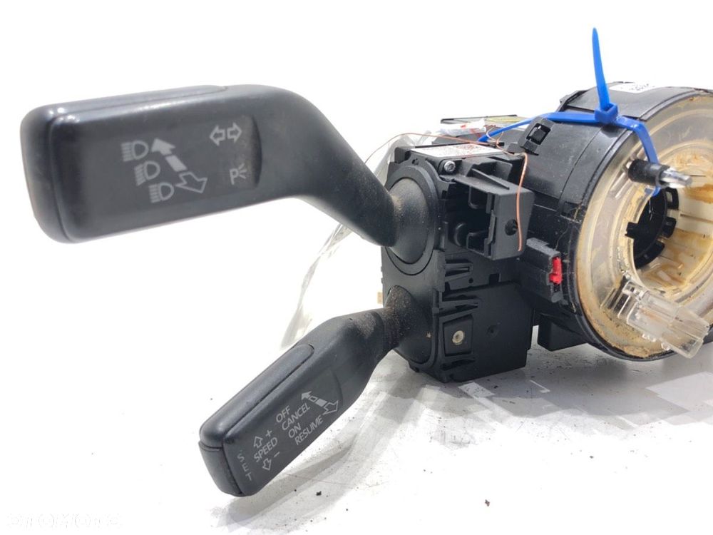 PRZEŁĄCZNIK ZESPOLONY  VW PASSAT B6 Variant (3C5) 2005 - 2011 1.9 TDI 77 kW [105 KM] olej - 2