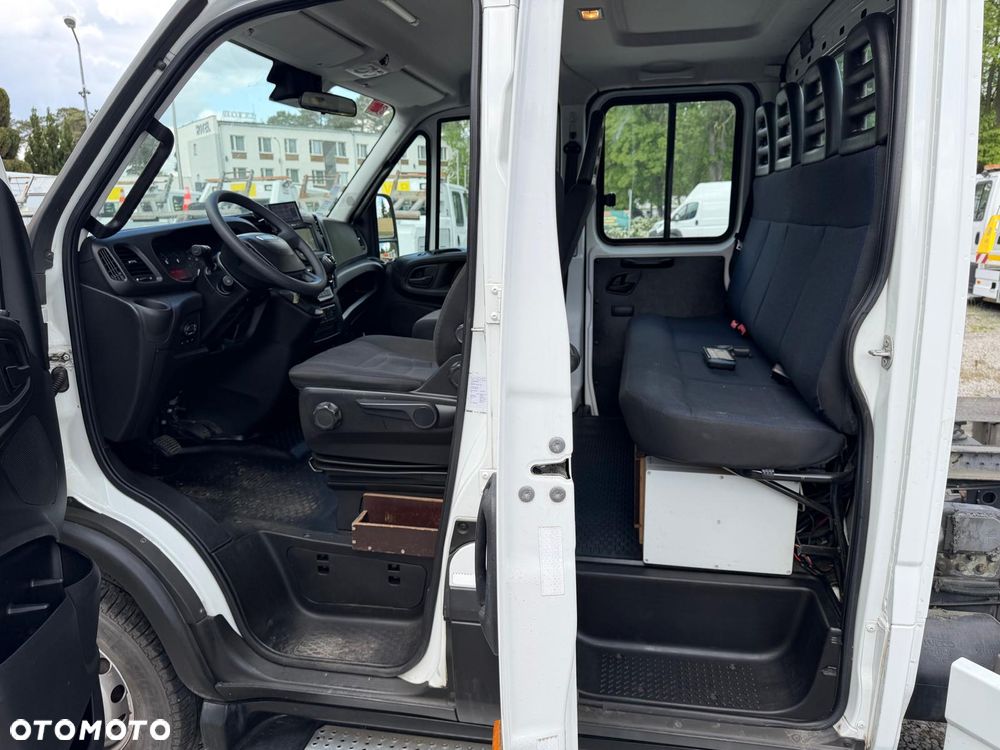 Iveco Daily 70C18 Pomoc drogowa Laweta 2017r - 14
