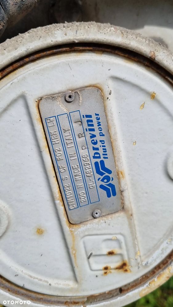 taśmociąg do betonu LIEBHERR LTB 12+4 - 11