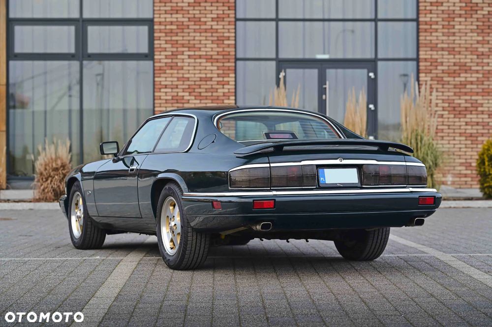 Jaguar XJS - 16