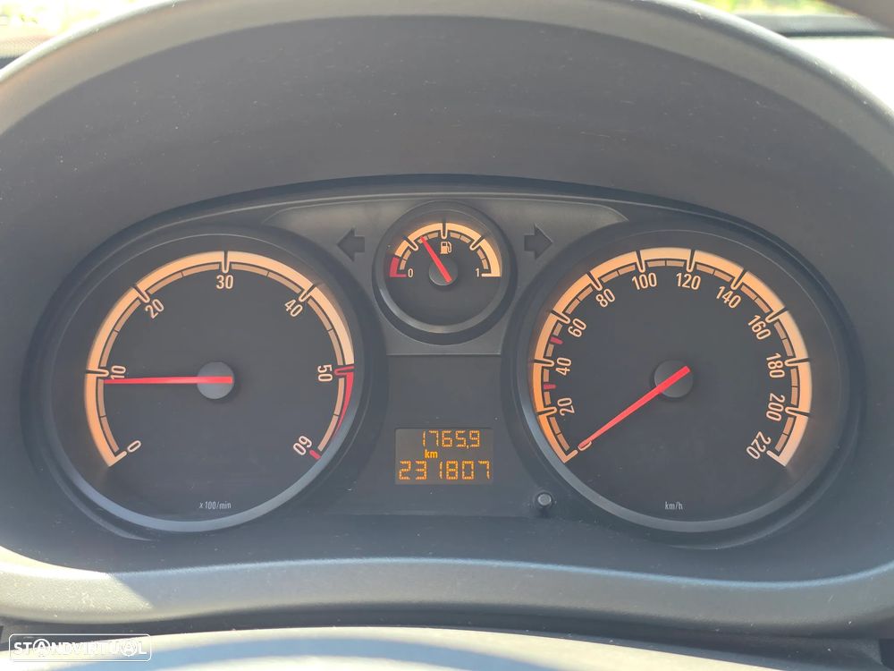 Opel Corsa 1.3 CDTI Enjoy EcoFLEX - 12