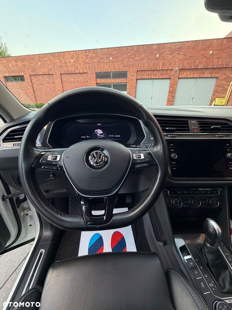 Volkswagen Tiguan 2.0 TSI 4Mot R-Style DSG - 36