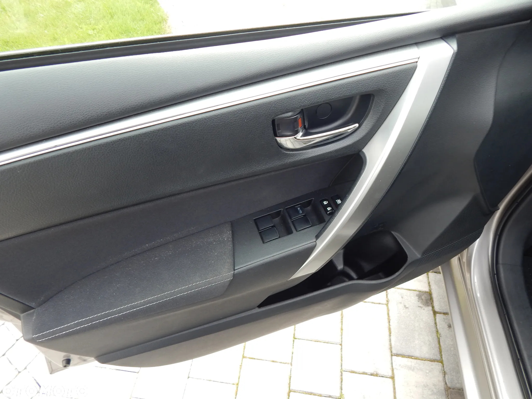 Toyota Corolla 1.6 Comfort MS - 18
