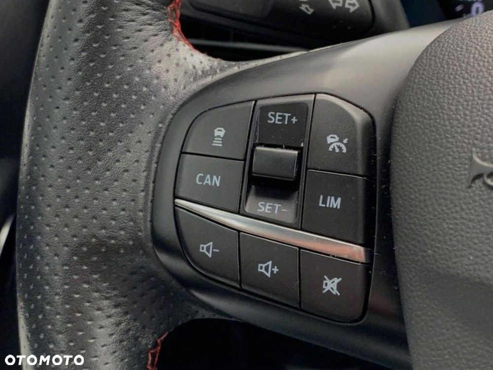 Ford Fiesta 1.0 EcoBoost mHEV ST-Line X - 25