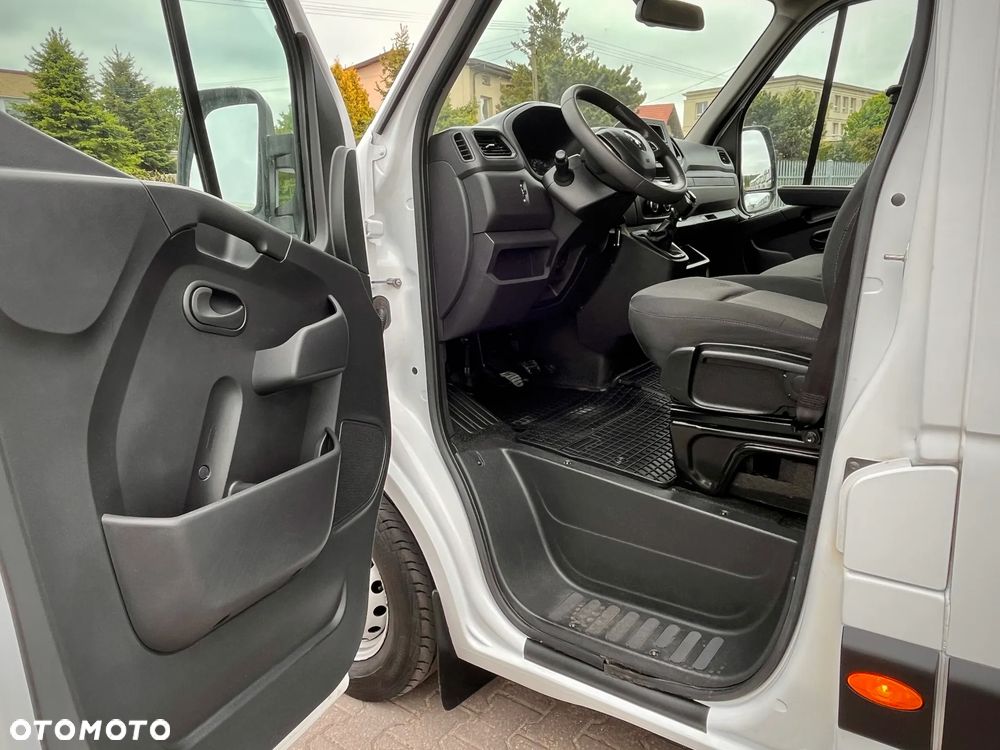 Renault MASTER L4H3 / BEZWYPADKOWY / PIERWSZY WŁAŚCICIEL / SERWIS ASO / VAT 23% / LEASING / KREDYT - 10