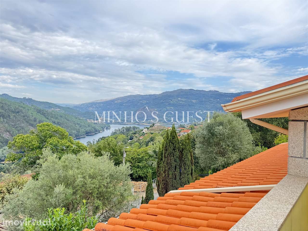 Moradia V4 com Piscina e Vista Rio/Montanha a 3 min da Marina de Rio C - Grande imagem: 2/43