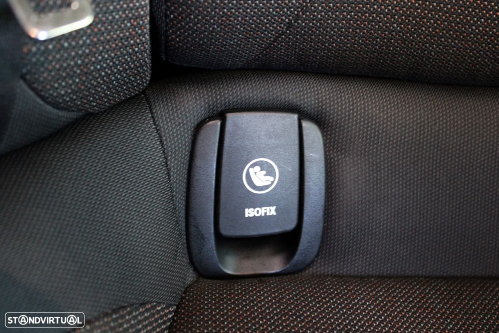 MINI Clubman Cooper D - 49