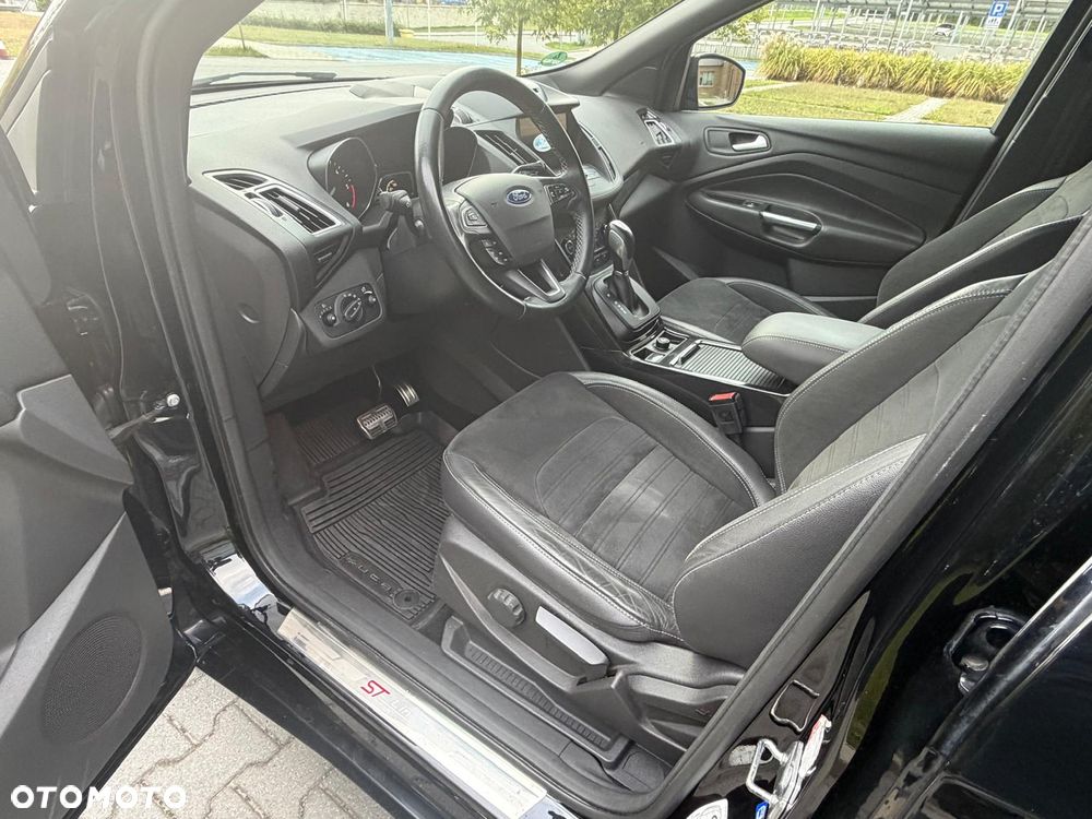 Ford Kuga 2.0 TDCi 4x4 ST-Line - 9