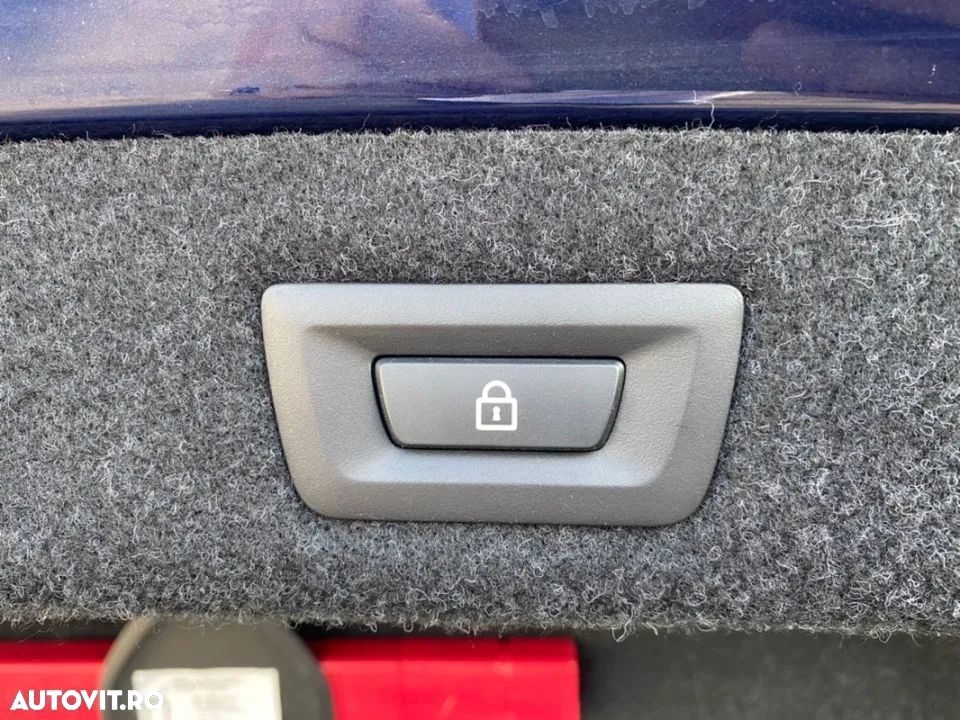 BMW Seria 5 520d Aut. Sport Line - 9