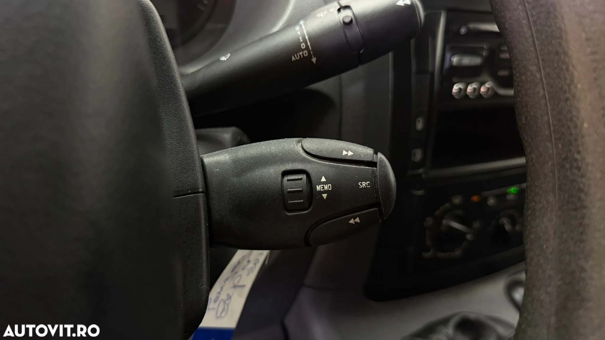 Peugeot Expert L2H1 - 21
