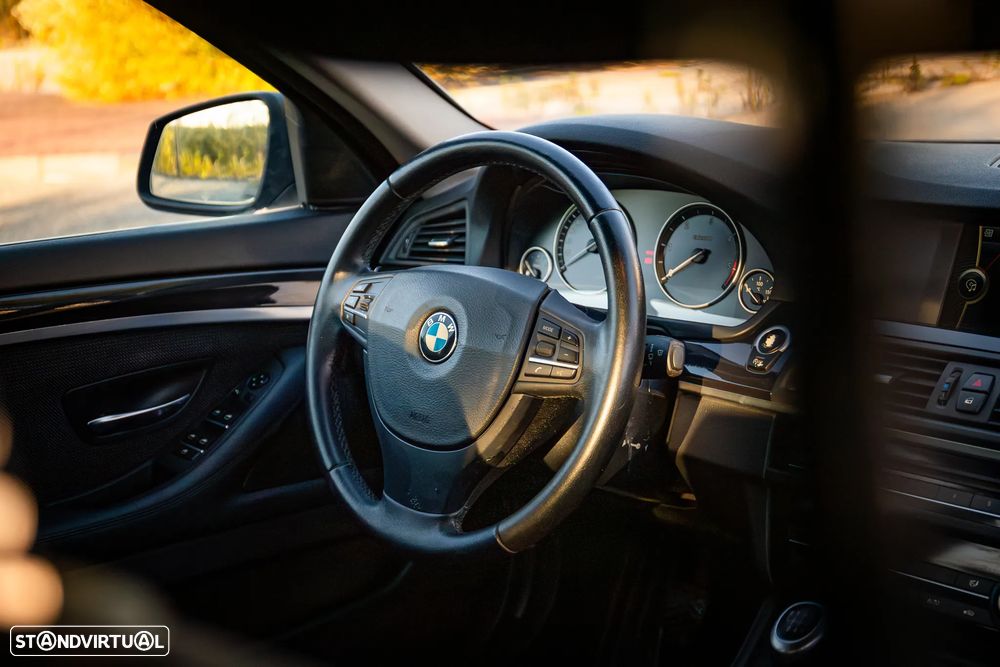 BMW 520 d EfficientDynamics - 29