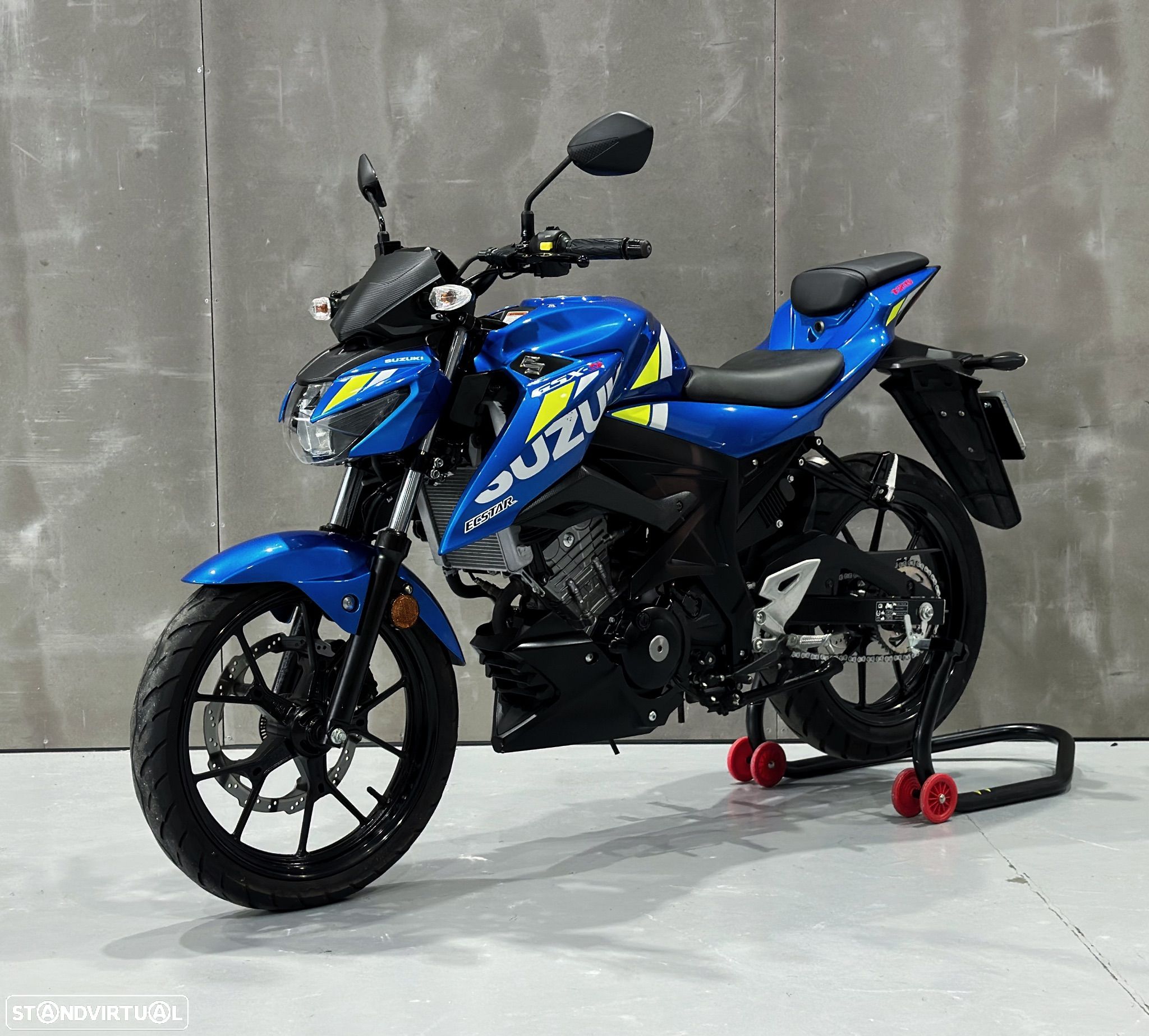 Suzuki GSX 125 S - 1