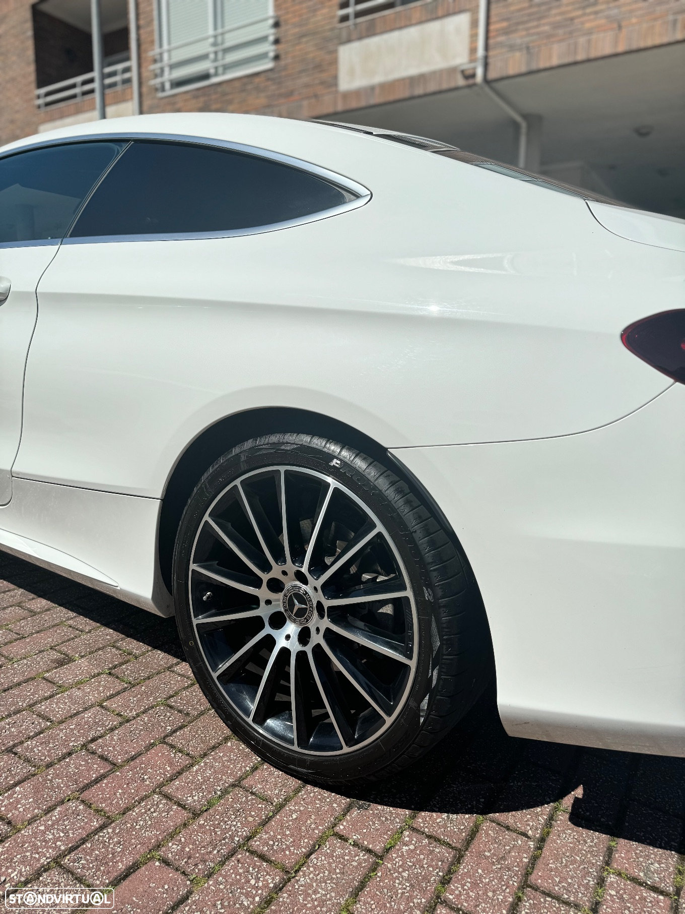 Mercedes-Benz C 200 AMG Line - 7