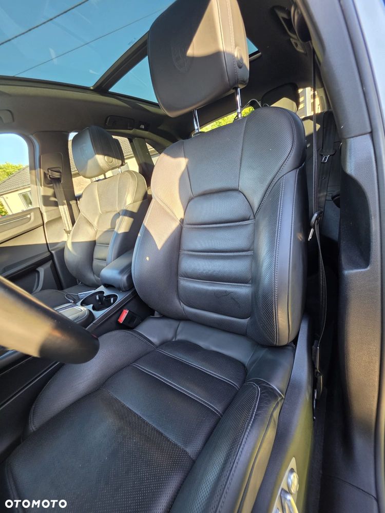 Porsche Macan Standard - 4
