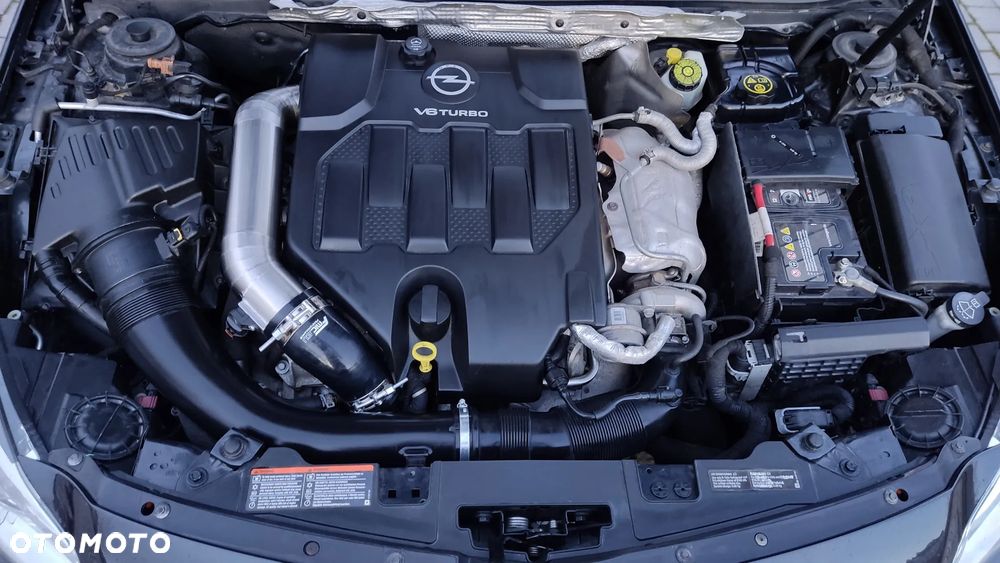 Opel Insignia 2.8 T V6 OPC - 12