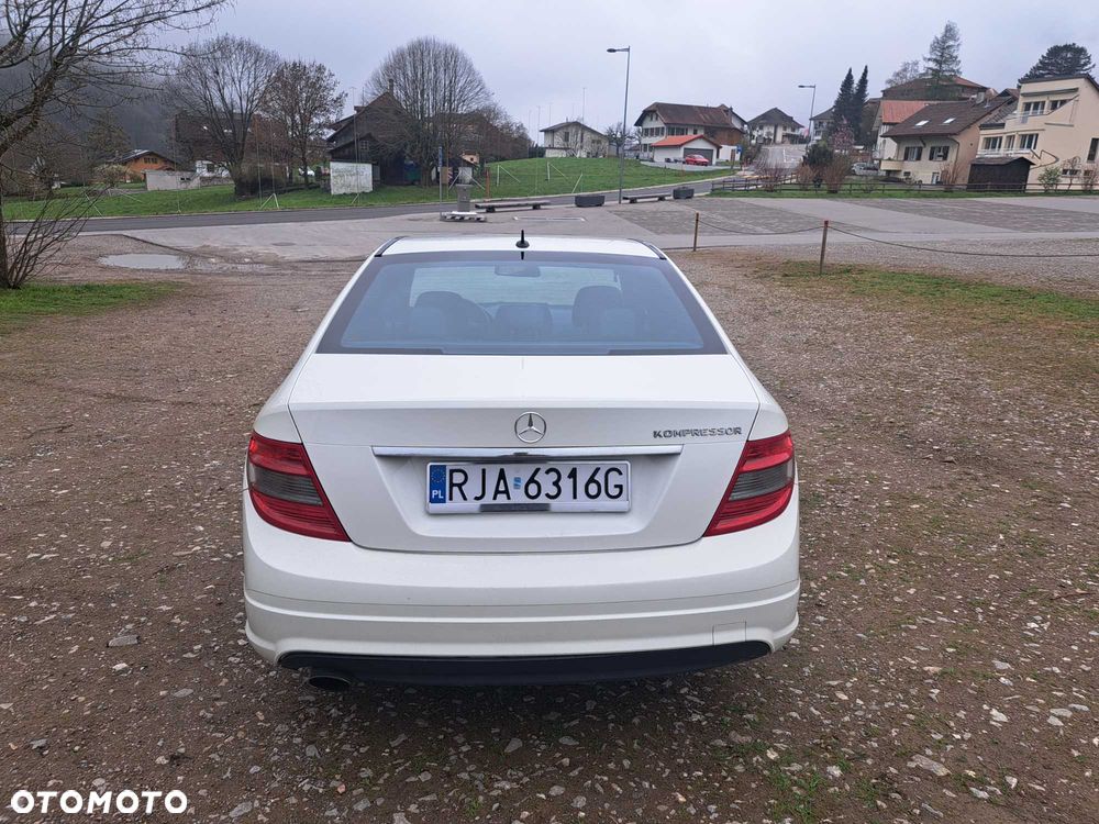 Mercedes-Benz Klasa C - 6