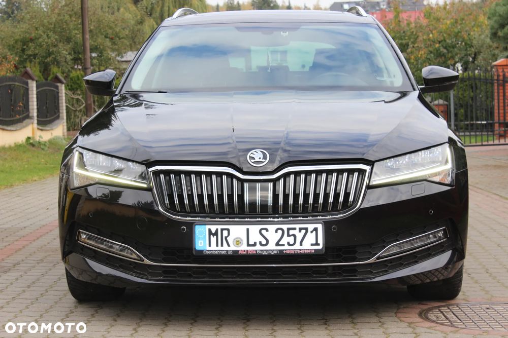 Skoda Superb 2.0 TDI DSG Premium Edition - 2
