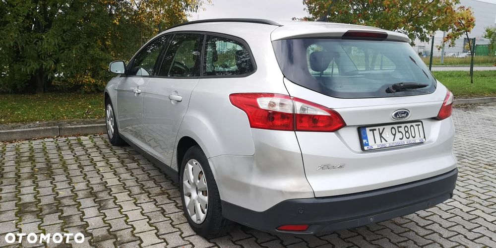 Ford Focus - 8