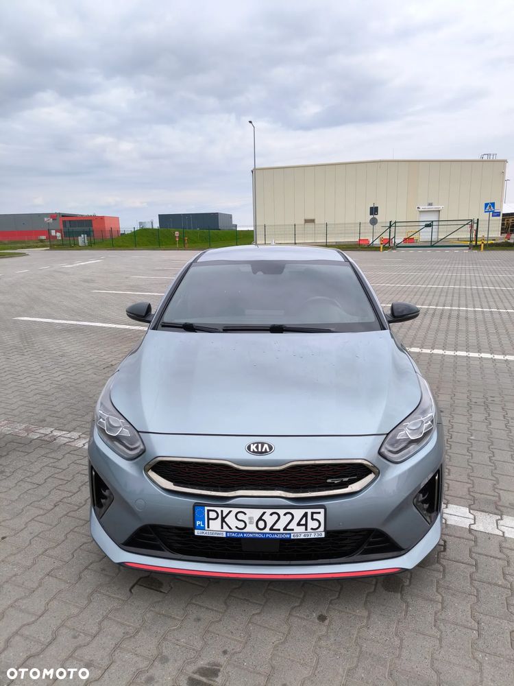Kia ProCeed - 11