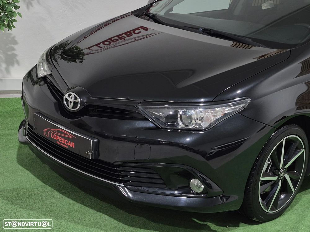 Toyota Auris Touring Sports 1.4 D-4D Comfort+Pack Sport - 3