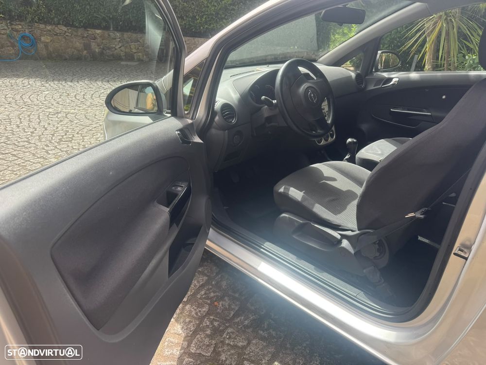 Opel Corsa 1.3 CDTi - 21