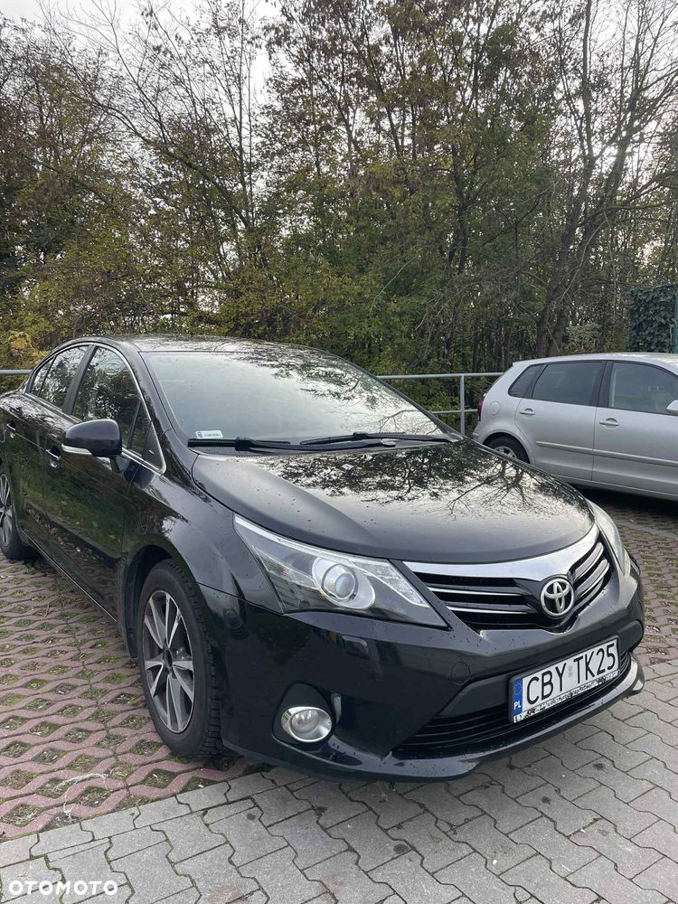 Toyota Avensis 1.8 Premium - 2