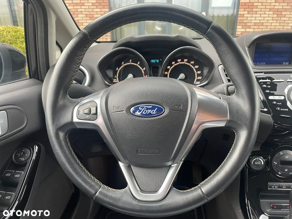Ford Fiesta 1.0 EcoBoost S&S TITANIUM - 13