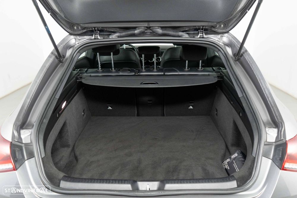 Mercedes-Benz CLA 250 e Shooting Brake Progressive - 14