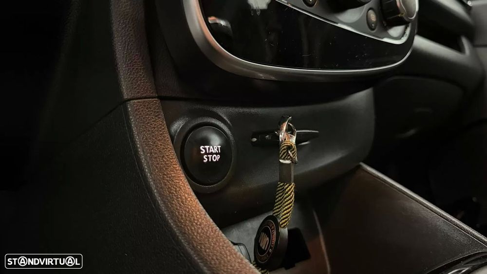 Renault Clio 1.5 dCi Dynamique S - 15