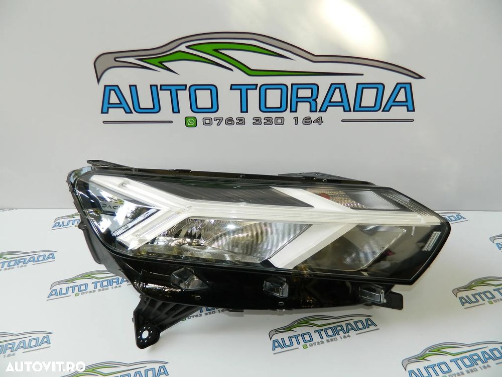Far dreapta Dacia Logan 3 model 2023 2024 2025 cod 260107920R