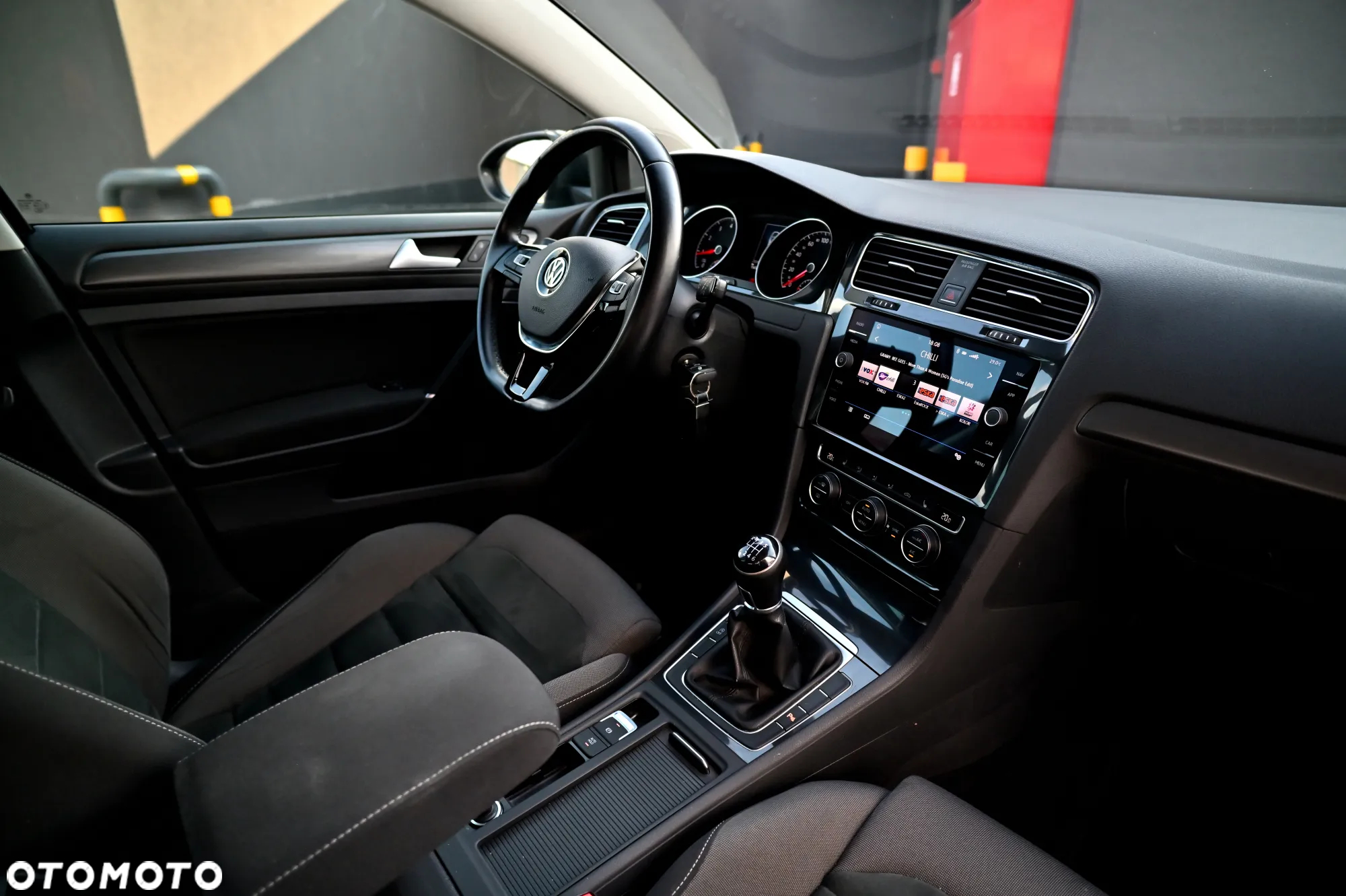 Volkswagen Golf Variant 1.5 TSI OPF R-Line - 30