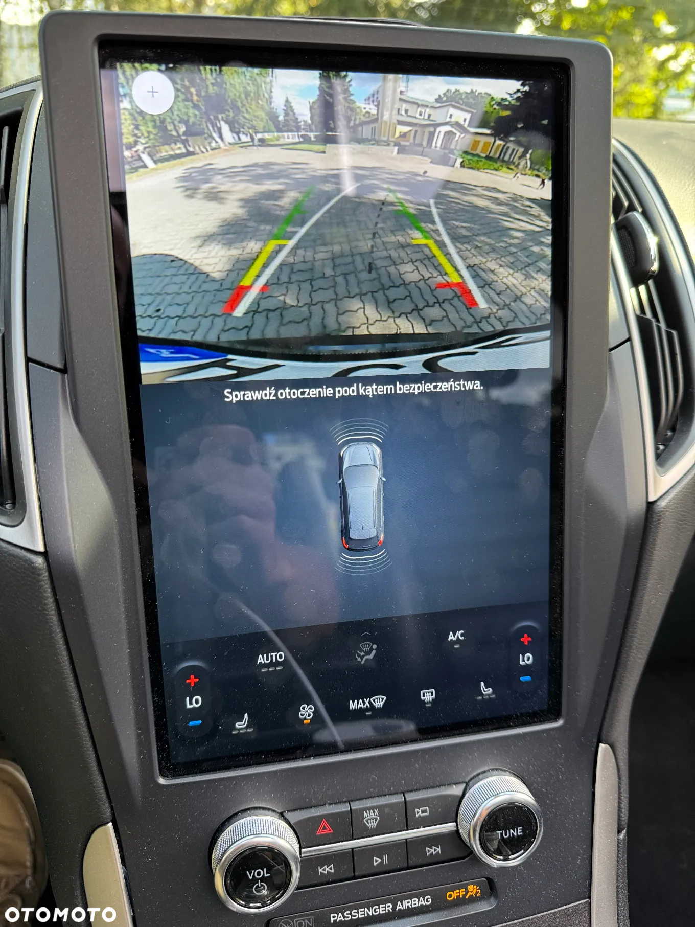 Ford Edge - 26