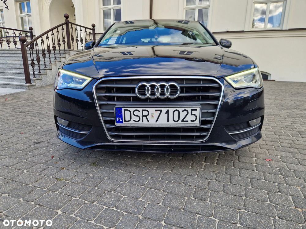 Audi A3 2.0 TDI Attraction - 4