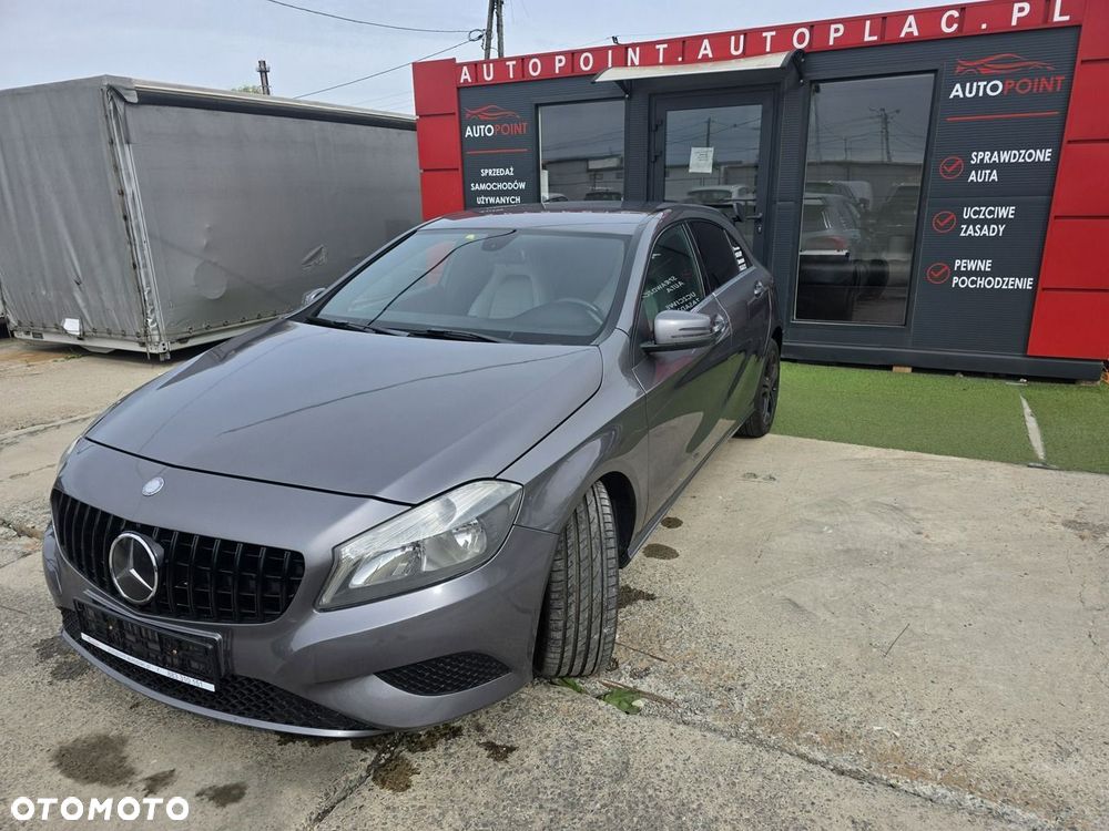 Mercedes-Benz Klasa A 180 CDI (BlueEFFICIENCY) 7G-DCT - 9
