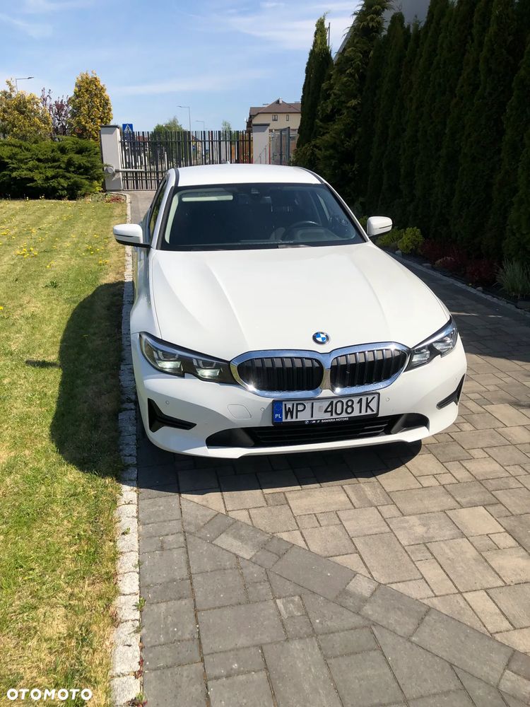 BMW Seria 3 318d MHEV Advantage - 2